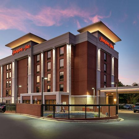 Hampton Inn Greensboro Airport Buitenkant foto