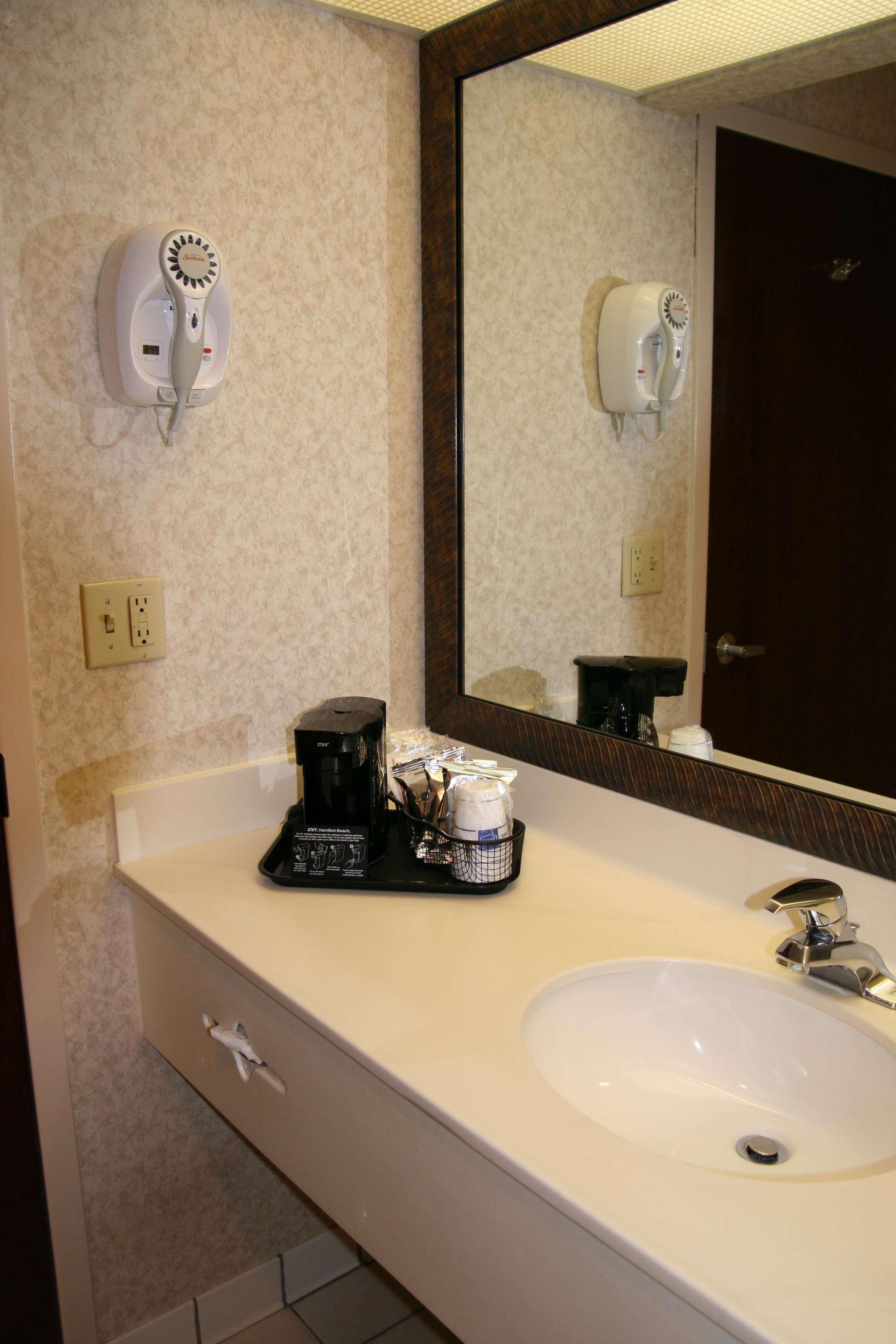 Hampton Inn Greensboro Airport Kamer foto